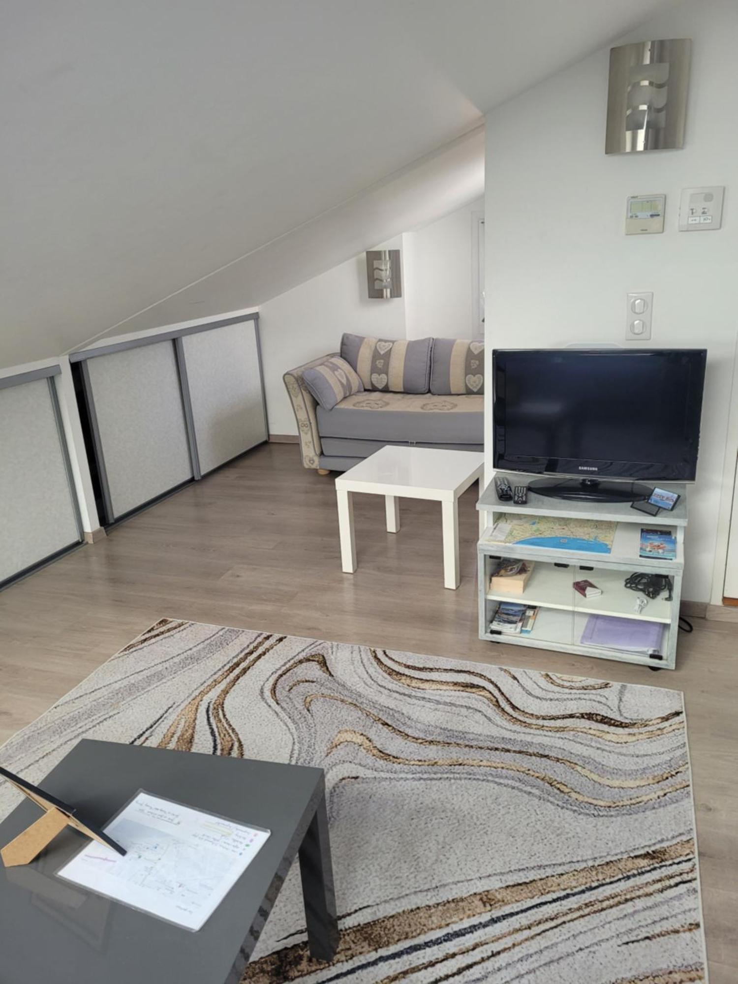Appartements Au Cros De Cagnes Bagian luar foto