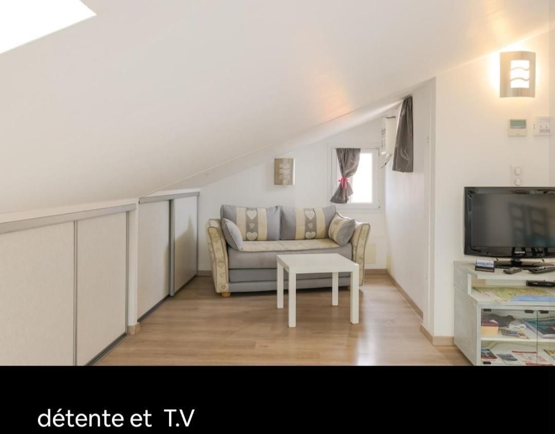 Appartements Au Cros De Cagnes Bagian luar foto